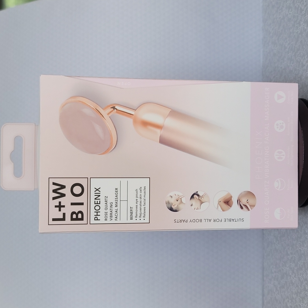 Luxe+Willow Bio Phoenix Rose Quartz Vibrating Facial Massager